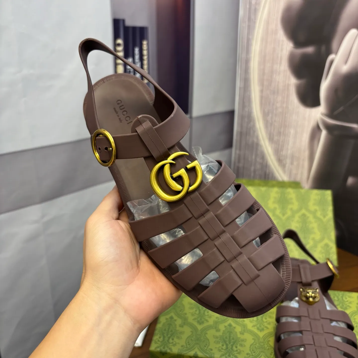 Men's shoes 260💰 [Gucci] Counter quality, top-quality original goods, real photos! Original TPU material, fine workmanship, comfortable; genuine 1:1 replica Size: 36 ~ 46
